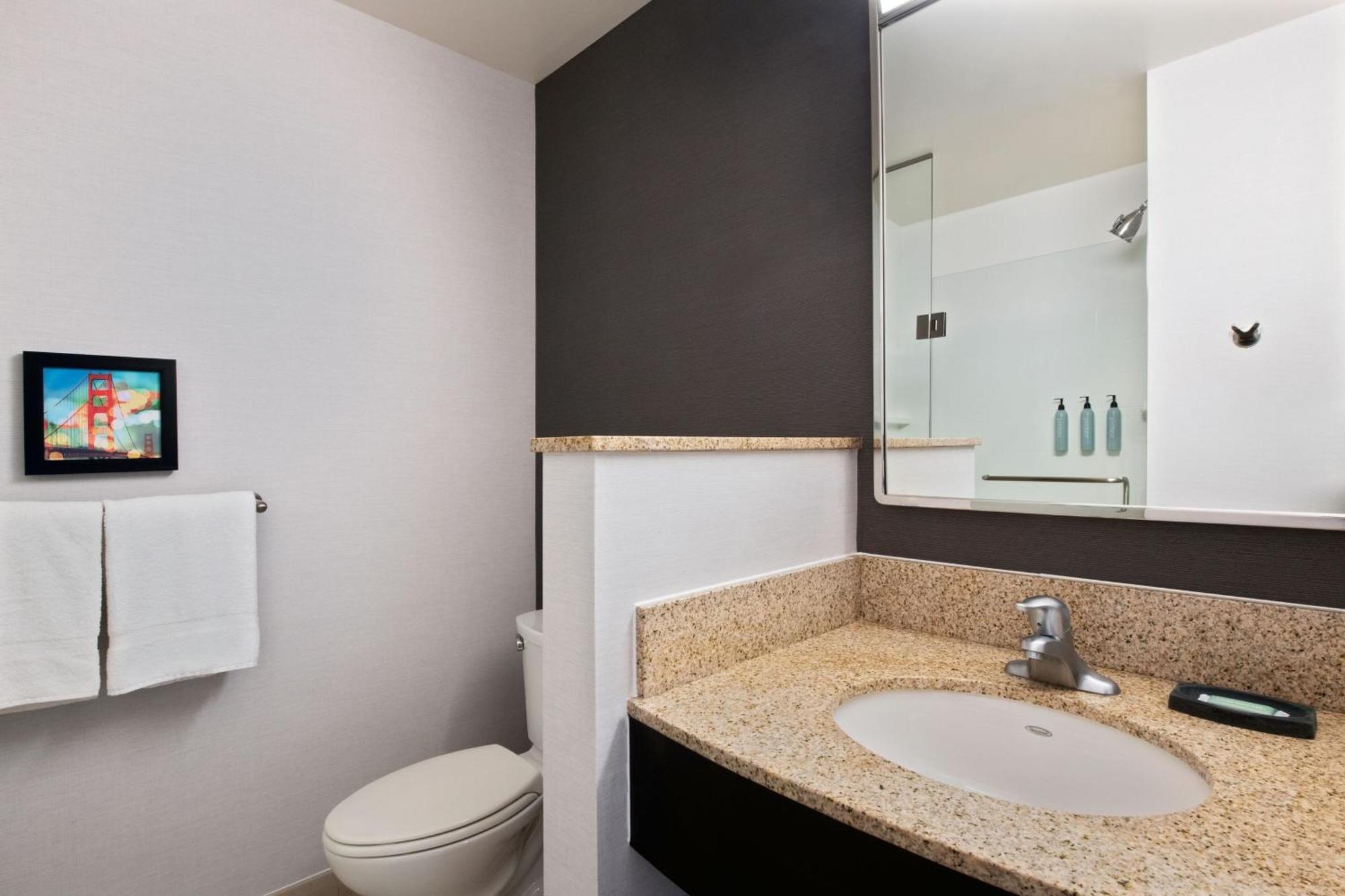 Courtyard By Marriott San Jose North/ Silicon Valley Dış mekan fotoğraf