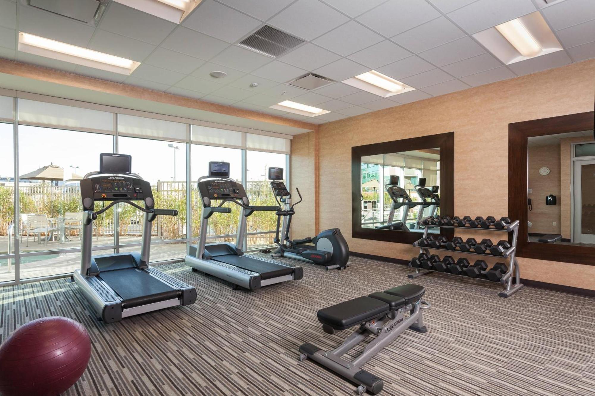 Courtyard By Marriott San Jose North/ Silicon Valley Dış mekan fotoğraf